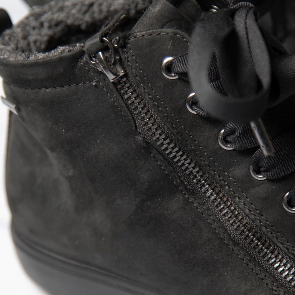 ECCO Women's Soft 7 TRED Gore-TEX High Sneaker, Size 7-7.5 - Picture 10 of 15